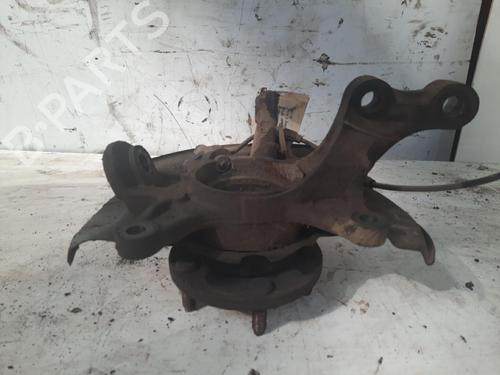 Used Left front steering knuckle Left front steering knuckle TOYOTA RAV 4 II (_A2_) 2.0 D 4WD (CLA20_, CLA21_, CLA20R, CLA21R) (116 hp) 28772280 28772280