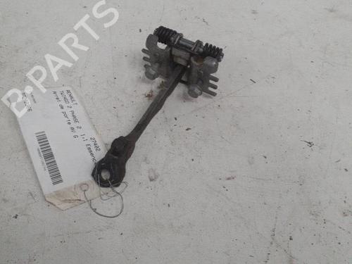 Used Hinge/Door check strap RENAULT TWINGO II (CN0_) 1.2 16V (CN04, CN0B) (75 hp) 28777134