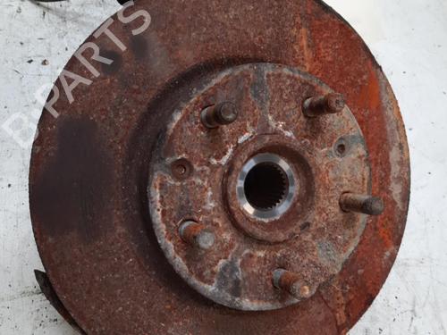 Left front steering knuckle LAND ROVER FREELANDER I (L314) 2.0 Td4 4x4 | BP28786707M25