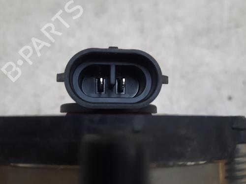 Nebelscheinwerfer links für FORD MONDEO III Saloon (B4Y) 1.8 16V (110 hp) 28748812