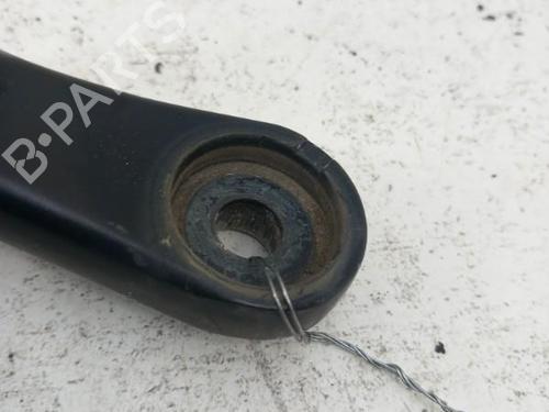 front-windshield-wiper-arm-audi-a4-b6-8e2-2000-2001-2002-2003-2004-2005-28740441 main image