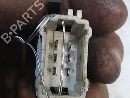 Used Right front window switch RENAULT CLIO II (BB_, CB_) 1.5 dCi (B/CB07) (65 hp) 28759308