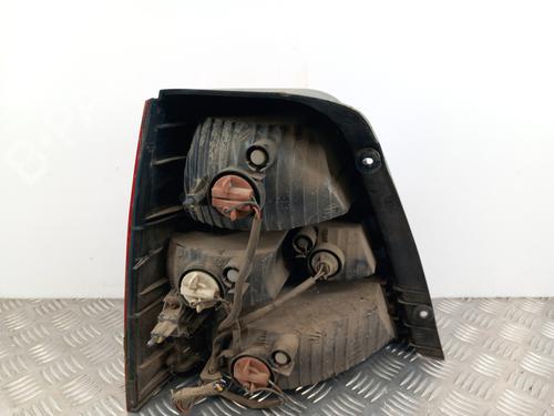 right-taillight-kia-sorento-i-jc-2002-2003-2004-2005-2006-2007-2008-2009-2010-2011-28742965 main image