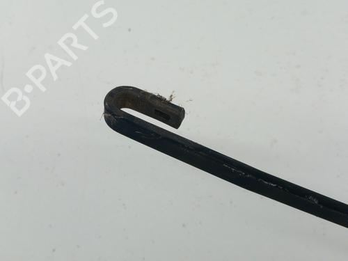 Front windshield wiper arm HYUNDAI TUCSON (JM) 2.0 CRDi | BP28761915C143 