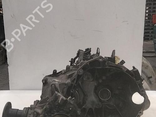 Boîte de vitesses NISSAN X-TRAIL I (T30) 2.2 dCi 4x4 (136 hp) 28747777