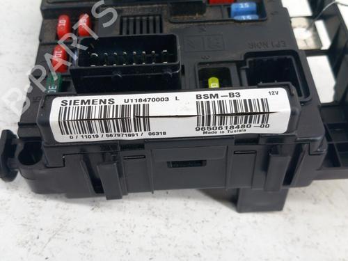Used Fuse box CITROËN XSARA PICASSO (N68) 1.6 HDi (90 hp) 28788137