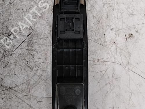 Used Left front window switch FIAT PUNTO EVO (199_) 1.3 D Multijet (199AXC1A, 199BXC1A, 199AXT1A, 199BXT1A) (75 hp) 28789801