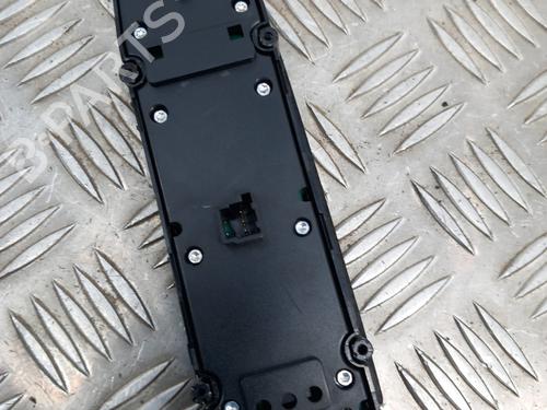 Left front window switch MERCEDES-BENZ C-CLASS (W204) C 200 CDI (204.001) | BP28745610I27 
