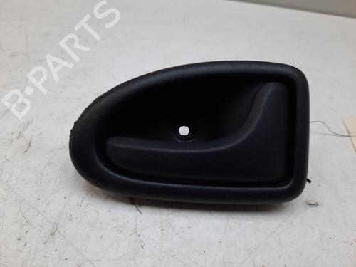 Used Rear right interior door handle Rear right interior door handle RENAULT CLIO II Hatchback Van (SB0/1/2_) 1.9 D (SB0R) (54 hp) 28749403 28749403