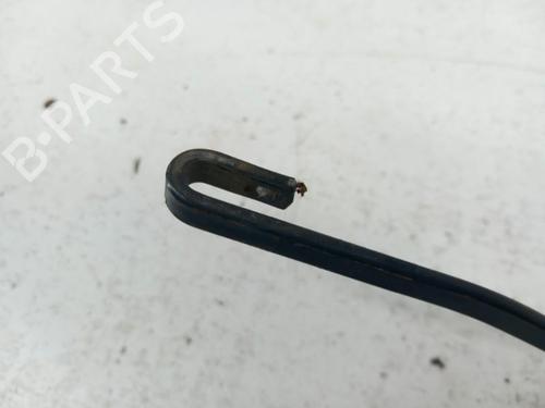Used Front windshield wiper arm FIAT SEDICI (189_) 1.9 D Multijet 4x4 (120 hp) 28740714