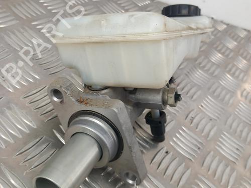 Used Brake master cylinder Brake master cylinder FORD MONDEO IV (BA7) 2.0 TDCi (140 hp) 28744578 28744578