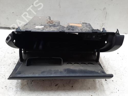 Used Glove box VW POLO V (6R1, 6C1) 1.6 TDI (90 hp) 28775258