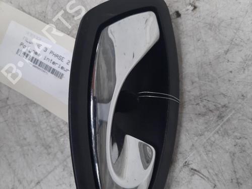 front-right-interior-door-handle-renault-megane-iii-hatchback-bz01_-b3_-2008-28774987 main image