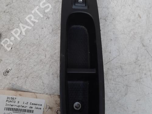 Used Right front window switch Right front window switch FIAT PUNTO (199_) 1.2 (199AXZ1A, 199BXZ1A) (69 hp) 28774411 28774411
