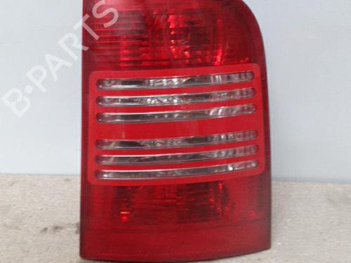 Used Right taillight SKODA OCTAVIA I Combi (1U5) 1.9 TDI (90 hp) 28754338