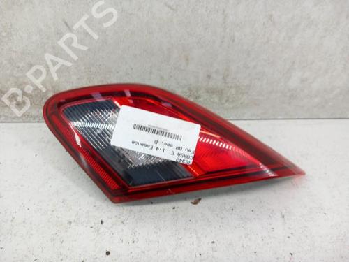 Højre baglygte bagklap OPEL CORSA E (X15) 1.4 (08, 68) (90 hp) 28740409