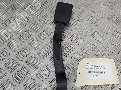 Używane Klamra pasa bezpieczeństwa VW GOLF IV (1J1) 1.6 16V (105 hp) 29610262