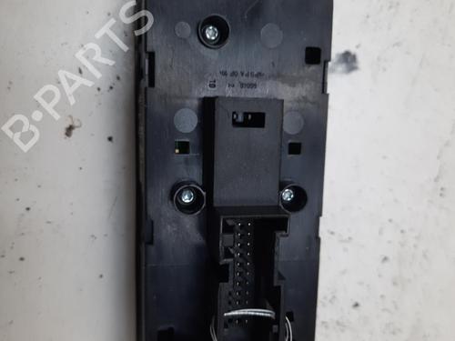 Used Left front window switch OPEL ZAFIRA / ZAFIRA FAMILY B (A05) 1.9 CDTI (M75) (120 hp) 28771793