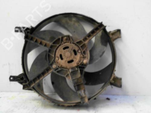 Used Radiator fan RENAULT RAPID Box Body/MPV (F40_, G40_) 1.9 D (F40R) (54 hp) 28755007