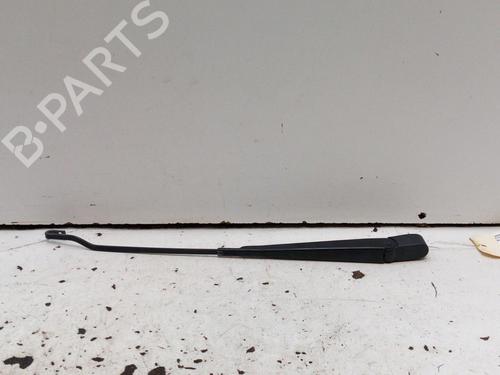 Used Front windshield wiper arm Front windshield wiper arm FORD ESCORT VI Estate Van (AVL) 1.8 D (60 hp) 28756426 28756426
