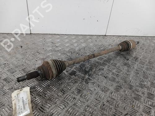 Used Left rear driveshaft DACIA DUSTER (HS_) 1.5 dCi 4x4 (HSMC, HSMD) (110 hp) 30464325