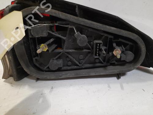 Højre baglygte PEUGEOT 106 I (1A, 1C) 1.1 (60 hp) 28749888