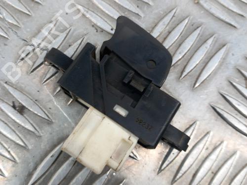 Used Right front window switch Right front window switch NISSAN X-TRAIL I (T30) 2.2 dCi 4x4 (136 hp) 29202193 29202193