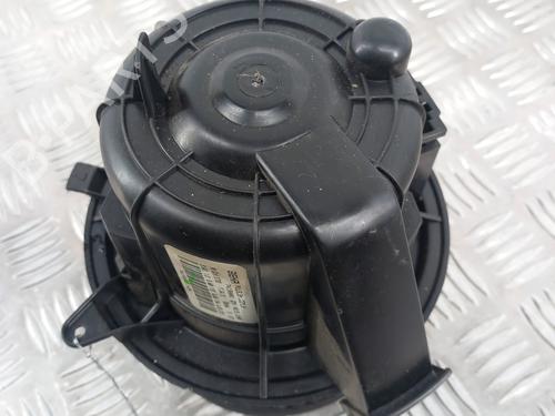 Used Heater blower motor CITROËN C3 II (SC_) 1.2 VTi 82 (82 hp) 28735617