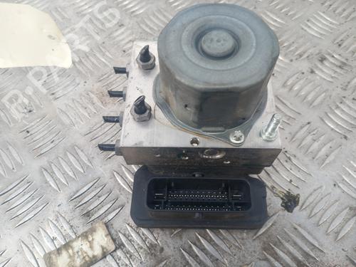 Used ABS pump MERCEDES-BENZ CLA Coupe (C117) CLA 220 CDI / d (117.303) (163 hp) 28783064