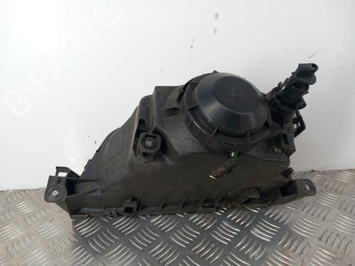 Used Right headlight Right headlight PEUGEOT 306 (7B, N3, N5) 1.6 SR (89 hp) 31115939 31115939