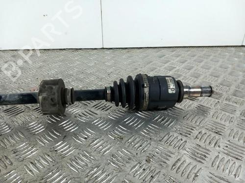 Used Right front driveshaft Right front driveshaft 28784042 28784042