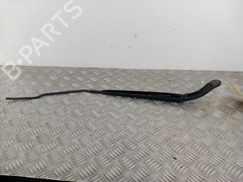 Front windshield wiper arm RENAULT MEGANE IV Grandtour (K9A/M/N_) 1.2 TCe 130 (K9MR) | BP28736287C143 