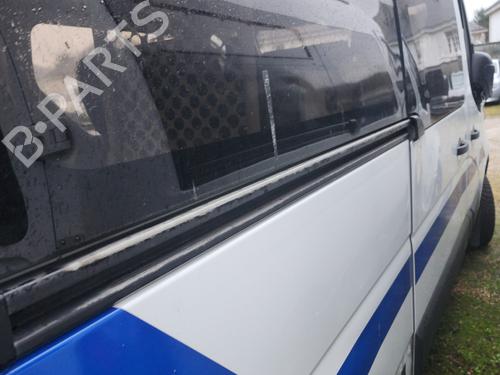 Used Parts RENAULT MASTER III Van (FV)  2.3 dCi 100 FWD (FV0A, FV0B, FV0G, FV0K, FV0H)  4411103