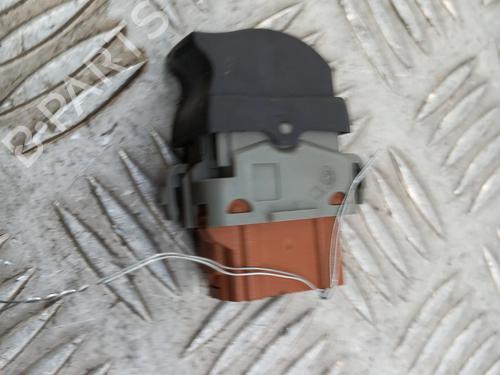 Right front window switch RENAULT MASTER II Platform/Chassis (ED/HD/UD) 2.5 dCi 120 (ED0M, ED0U, ED0W, ED4M, ED8M, ED8W, HD0M,... | BP36558347I26 - Image 3