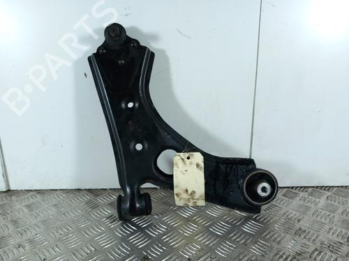 Used Right front suspension arm FIAT DOBLO Cargo (263_) 1.6 D Multijet (263WXD1B, 263WXR1B, 263WXX1B, 263ZXD1B,... (105 hp) 28743236