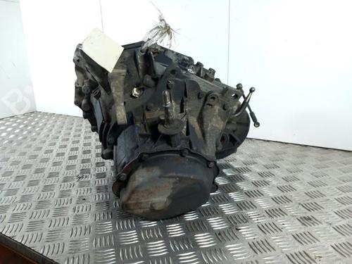 Gearkasse PEUGEOT 205 II (20A/C) 1.8 XDT (79 hp) 28768468