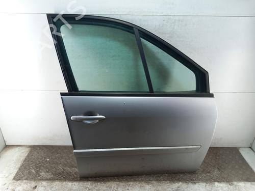 Used Right front door RENAULT SCÉNIC II (JM0/1_) 1.5 dCi (JM1E, JM16) (106 hp) 28757423