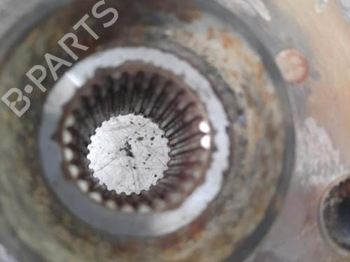 Used Left front steering knuckle Left front steering knuckle TOYOTA YARIS (_P9_) 1.4 D-4D (NLP90_, NLP90R) (90 hp) 28752727 28752727