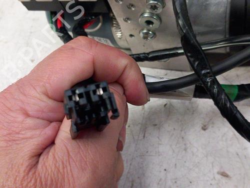 Electronic module PEUGEOT 307 CC (3B) 2.0 HDi 135 | BP28759142M83 - Image 4