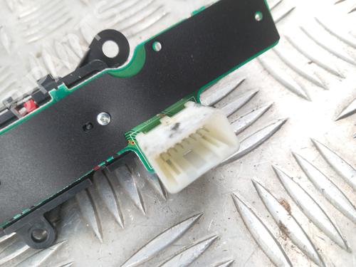 warning-switch-citroen-c-crosser-vu_-vv_-2007-2008-2009-2010-2011-2012-28767622 main image