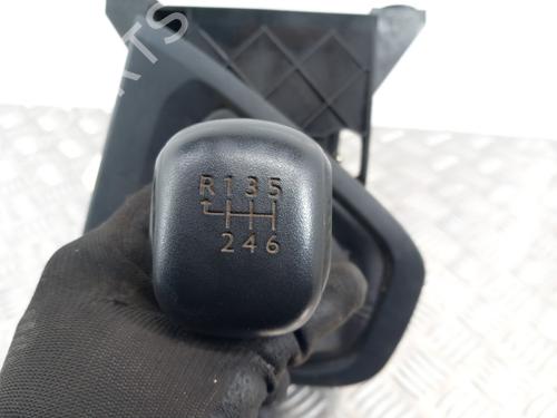 Used Gear lever Gear lever CITROËN JUMPY III Van (V_) 1.5 BlueHDi 120 (120 hp) 28735854 28735854