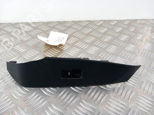 right-front-window-switch-mazda-6-saloon-gj-gl-2012-28739423 main image