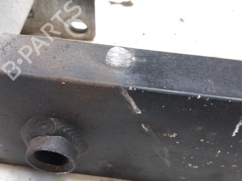Used Front bumper reinforcement Front bumper reinforcement 28762557 28762557