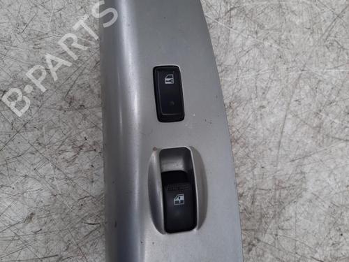 Used Right front window switch KIA SPORTAGE II (JE_, KM_) 2.0 CRDi (140 hp) 28775118