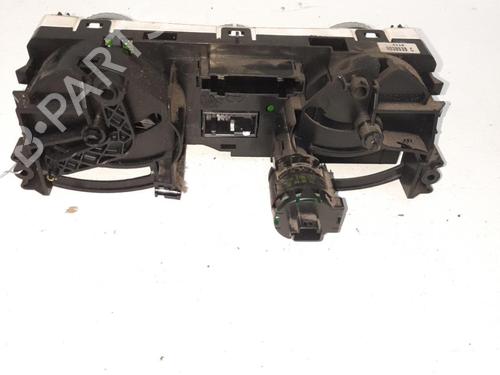 Climate control MITSUBISHI COLT VI (Z3_A, Z2_A) 1.3 (Z21A) | BP28774178I5