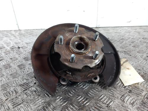 Venstre hjullejehus spindel TOYOTA RAV 4 III (_A3_) 2.2 D 4WD (ALA30_, ALA30R) (136 hp) 28742101