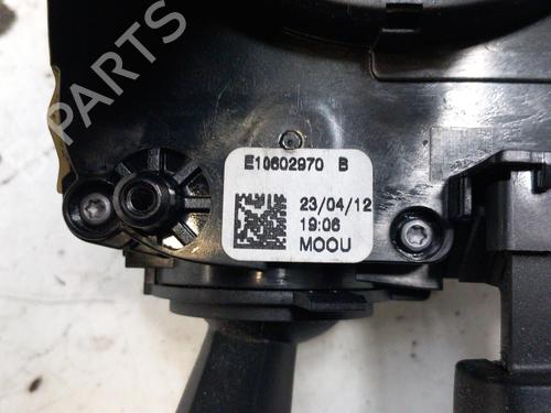 Used Steering column stalk Steering column stalk PEUGEOT 208 I (CA_, CC_) 1.4 HDi (68 hp) 28793621 28793621