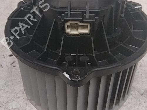 Used Heater blower motor KIA SPORTAGE III (SL) 1.7 CRDi (116 hp) 28748143
