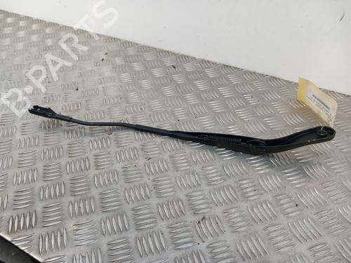 front-windshield-wiper-arm-dacia-sandero-iii-2021-28780443 main image