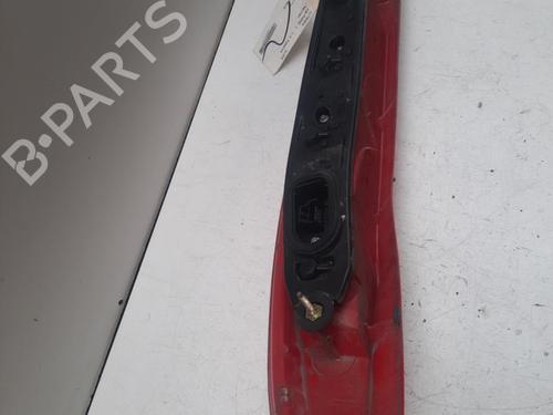 Używane Lampa tylna prawa FIAT PUNTO (188_) 1.2 16V 80 (188.233, .235, .253, .255, .333, .353, .639,... (80 hp) 28786515